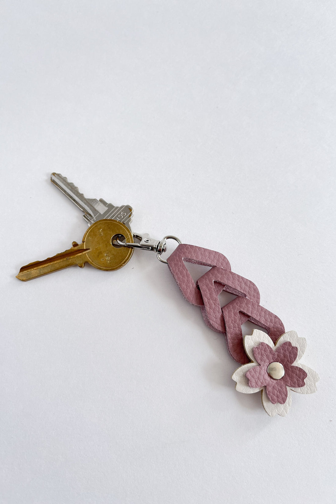 Cherry Blossom Interlocked Keychain