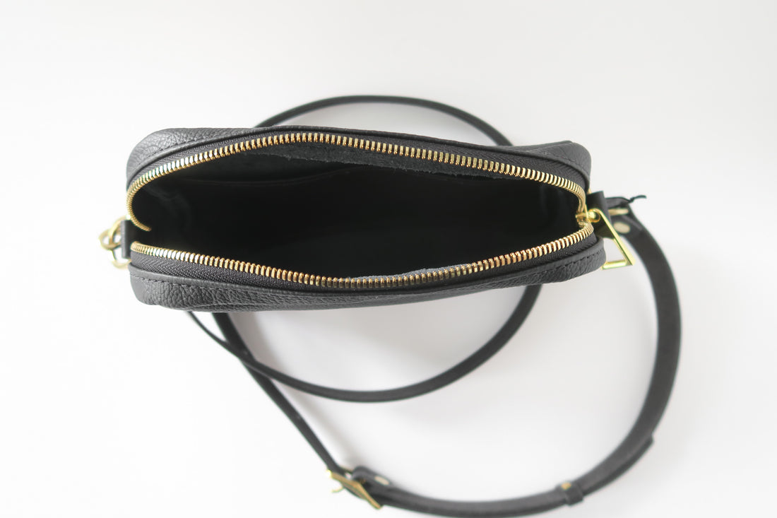 Ready to Ship! Crossbody Maeve