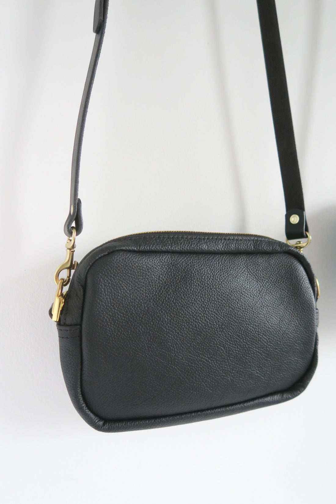 Ready to Ship! Crossbody Maeve