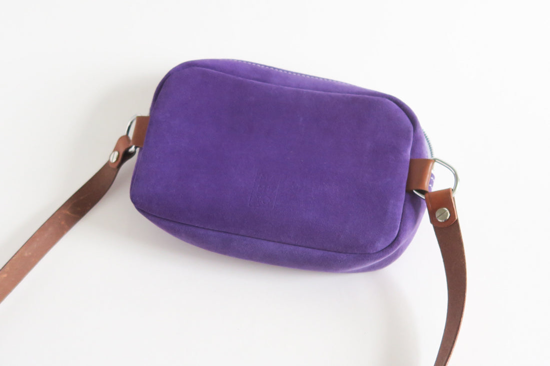 RETIRING Suede Maeve - Belt bag/Fanny pack
